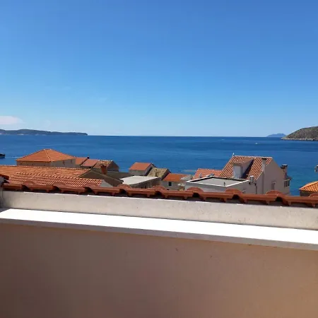 Seaview Suites Ondina Komiza Exterior photo
