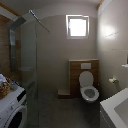 Seaview Suites Ondina Komiza Exterior photo