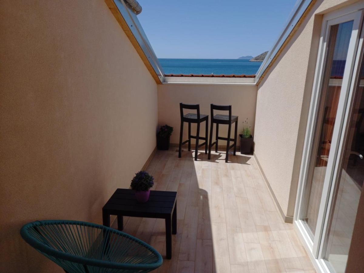 Seaview Ondina Apartment