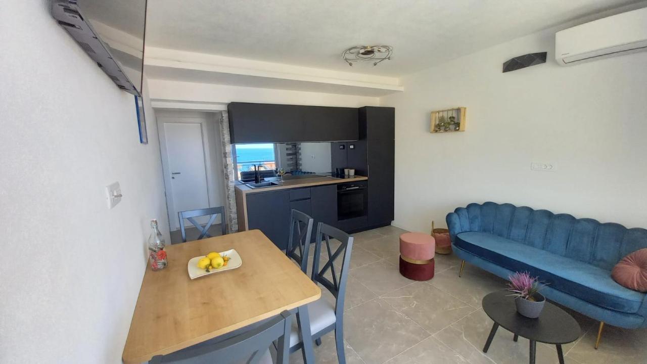 Seaview Ondina Apartment
